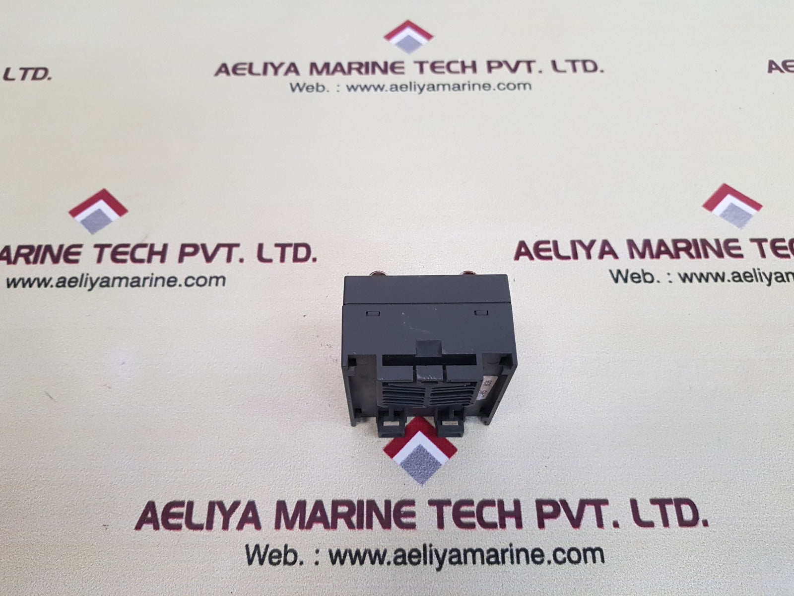 Siemens 6es7 972-0da00-0aa0 profibus terminator dc 24v