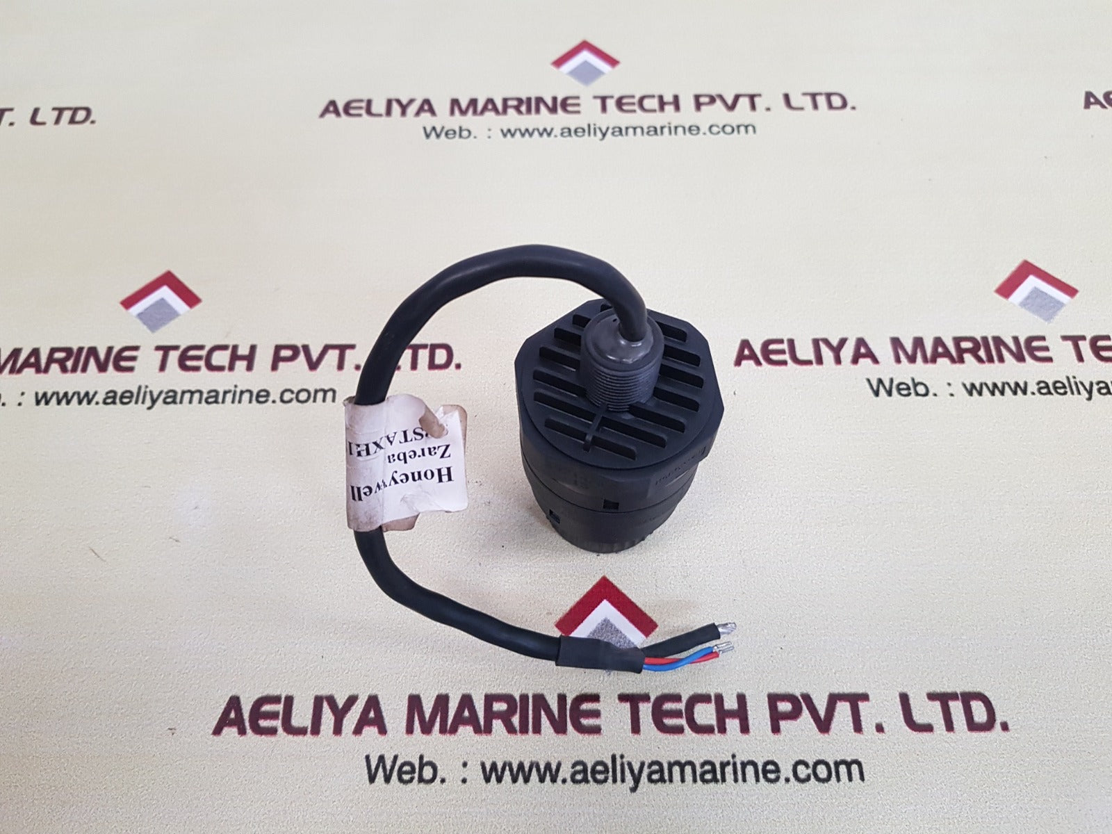 Honeywell 2106b1401 toxic sensor ppm: 1504