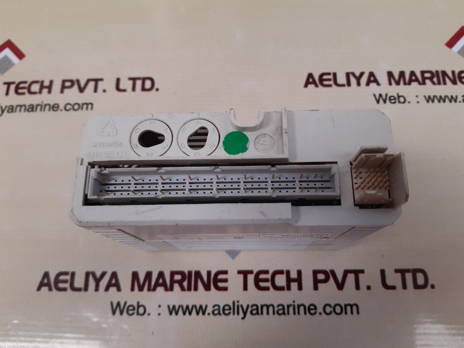 Abb di820 digital input module 3bse008512r1 pr:e