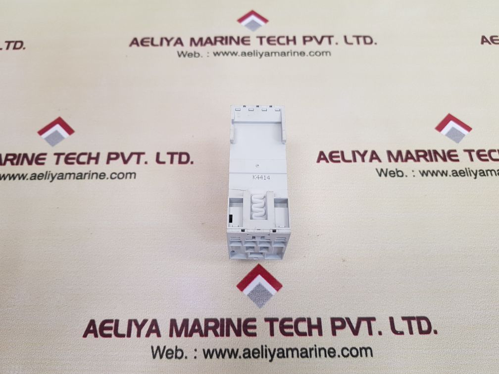 Siemens 5tt5 0300 circuit breaker