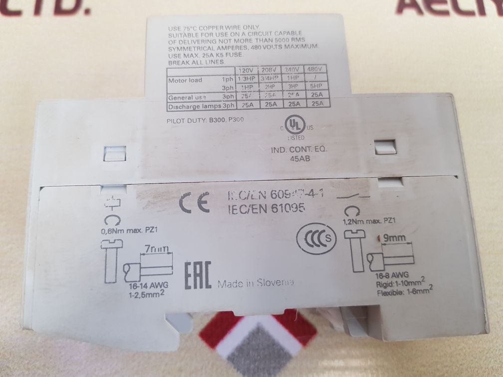 Siemens 5tt5 0300 circuit breaker