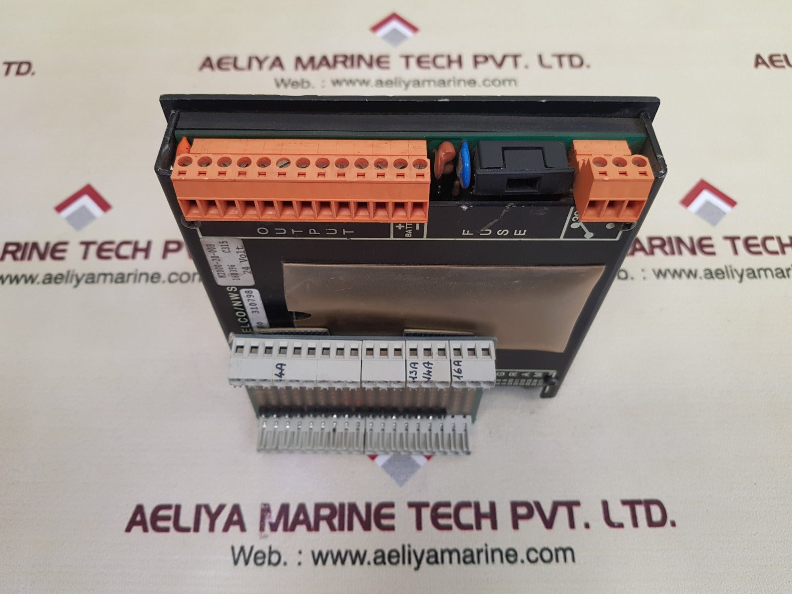 Selco m2000-20-00b engine controller
