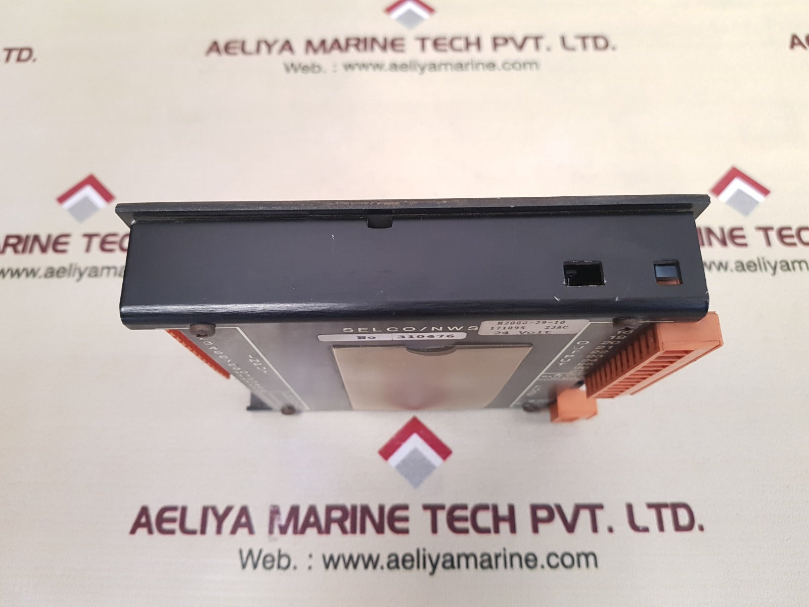 Selco m2000-29-10 engine controller 310476