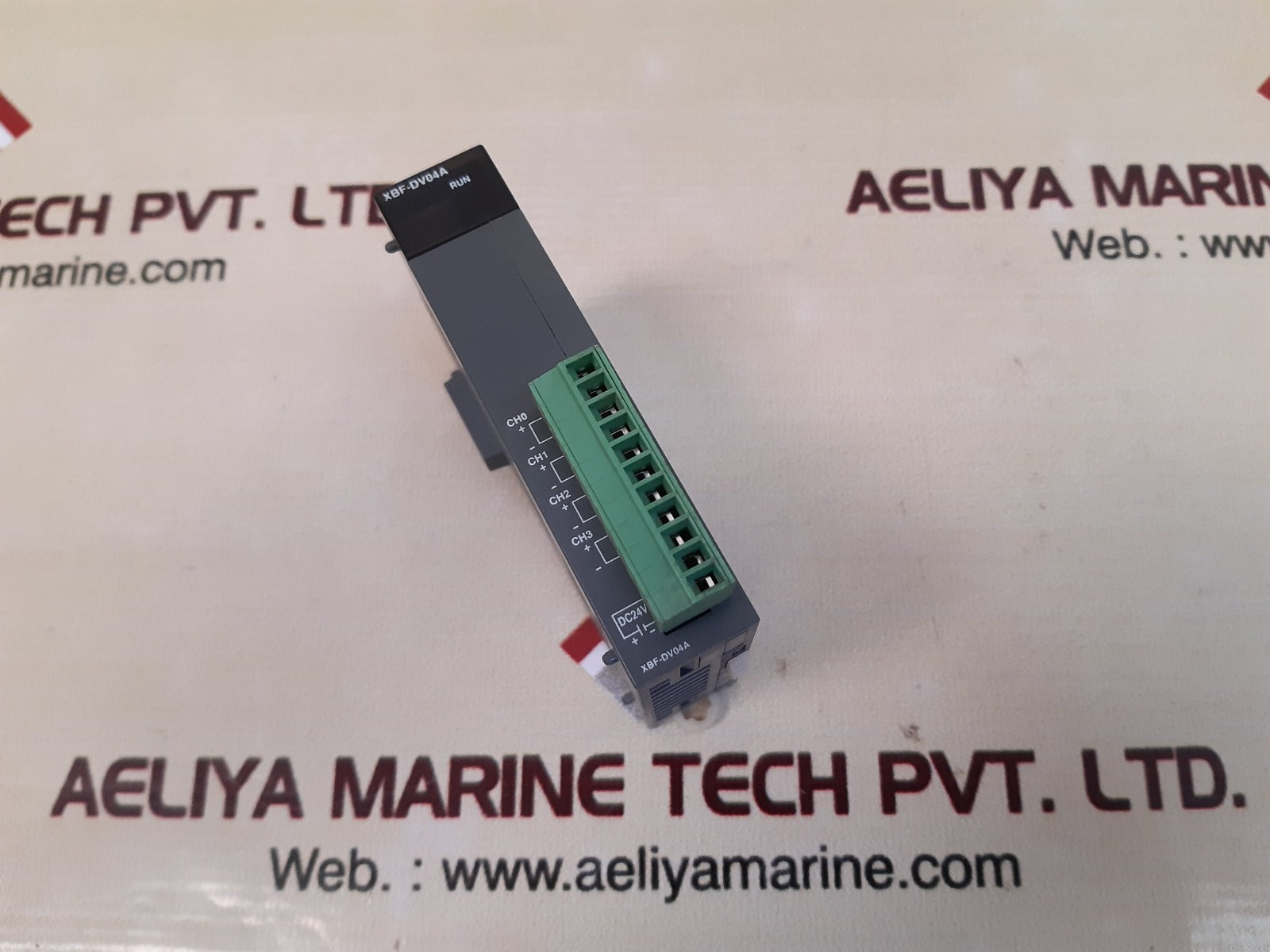 Ls xbf-dv04a analog output module