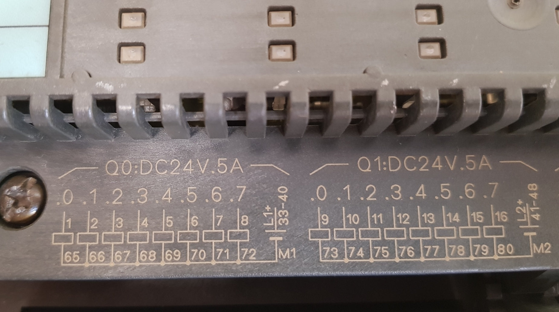 Siemens et 200b-32do digital output module 132-0bl01-0xb0