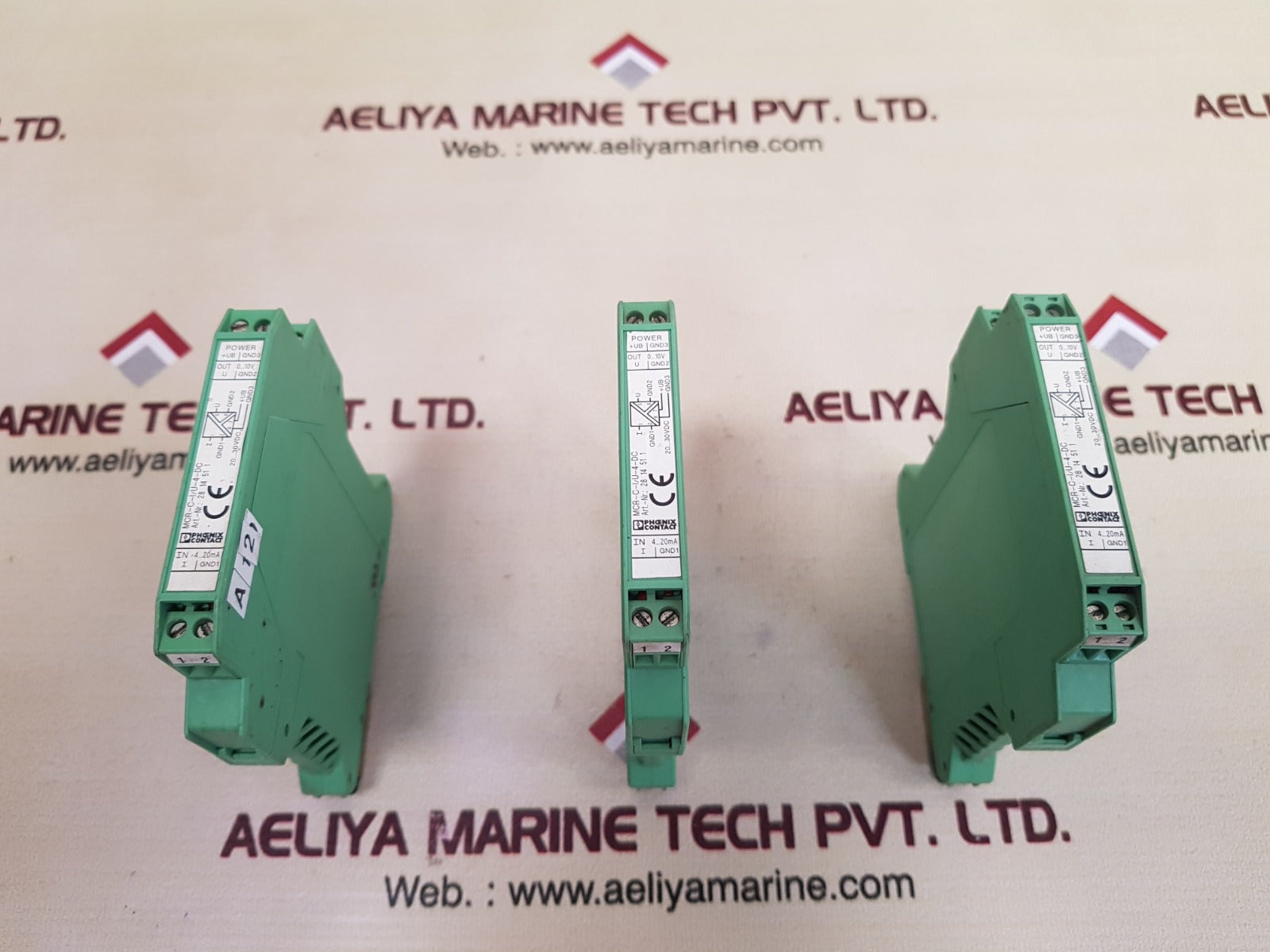 Phoenix contact mcr-c-i/u-4-dc isolating amplifier