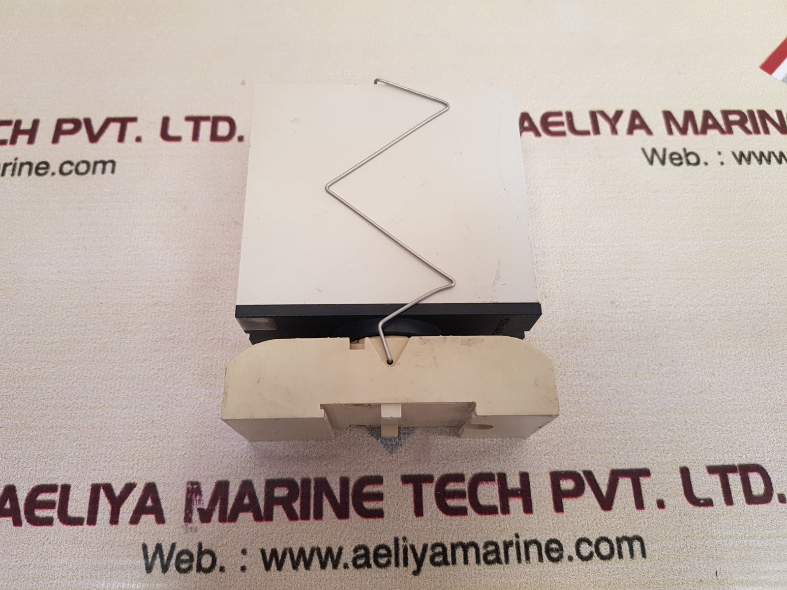 Electromatic s-system sm 115 230 current level relay