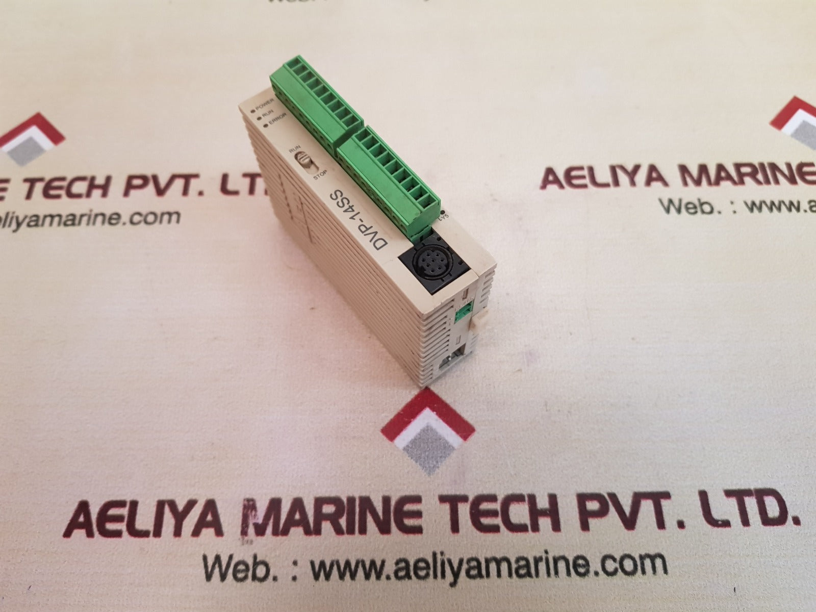 Delta dvp14ss11r2 programmable logic controller