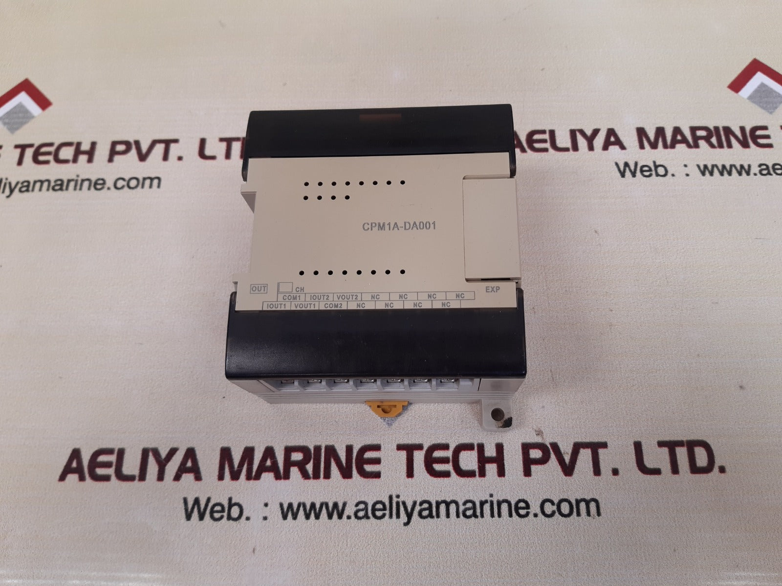 Omron cpm1a-da001 d/a unit