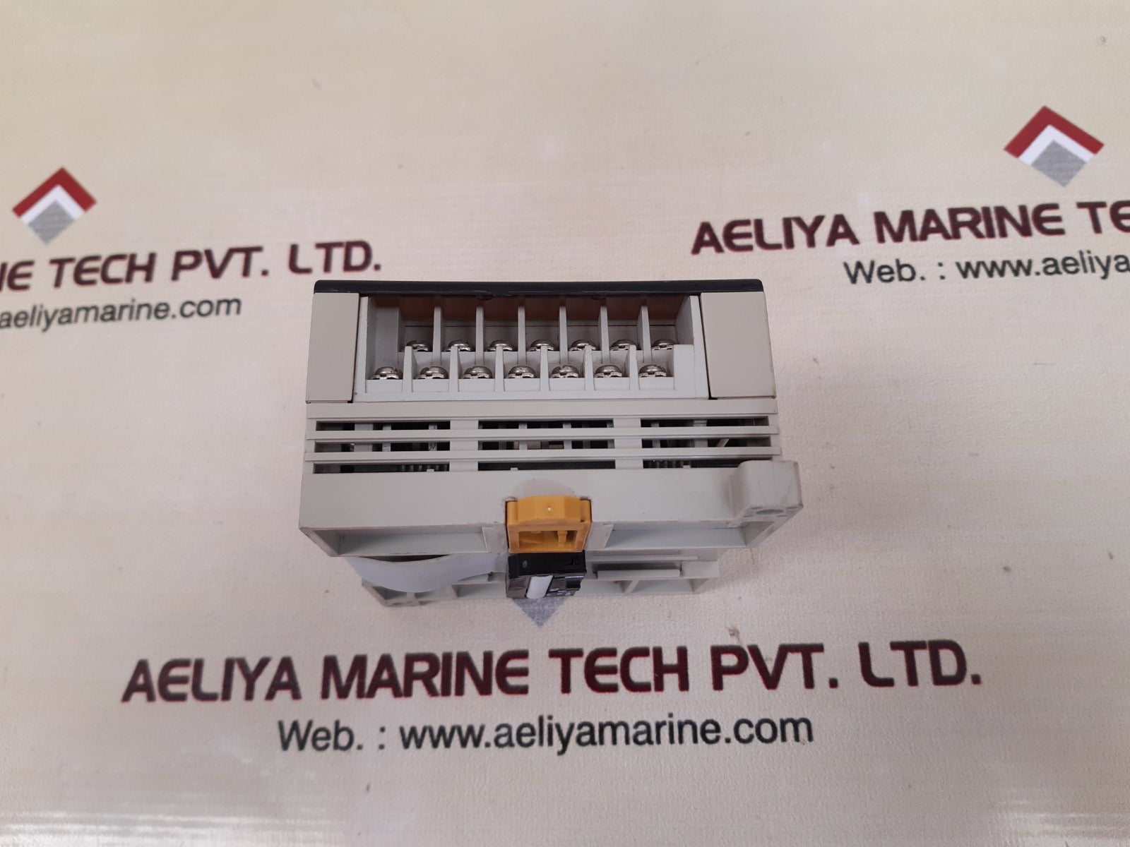 Omron cpm1a-da001 d/a unit