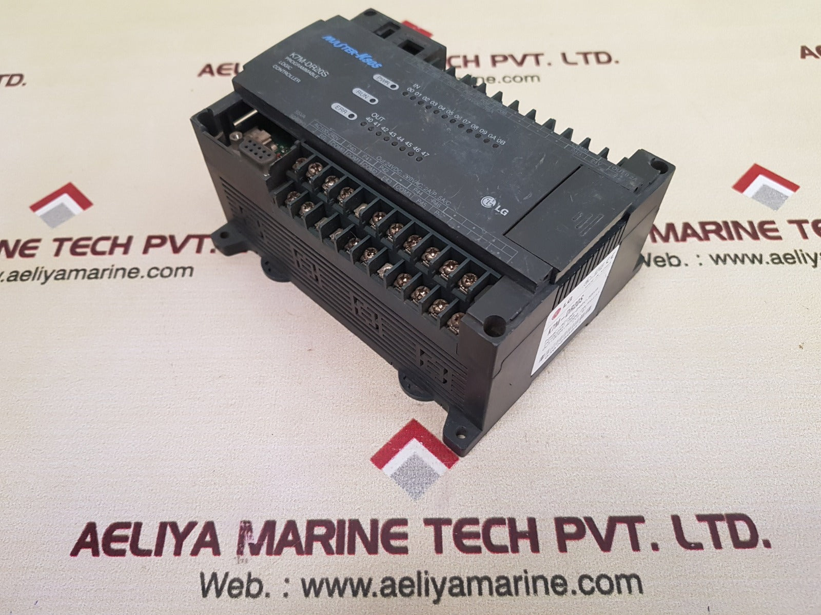 LG k7m-dr20s master-k80s programmable logic controller