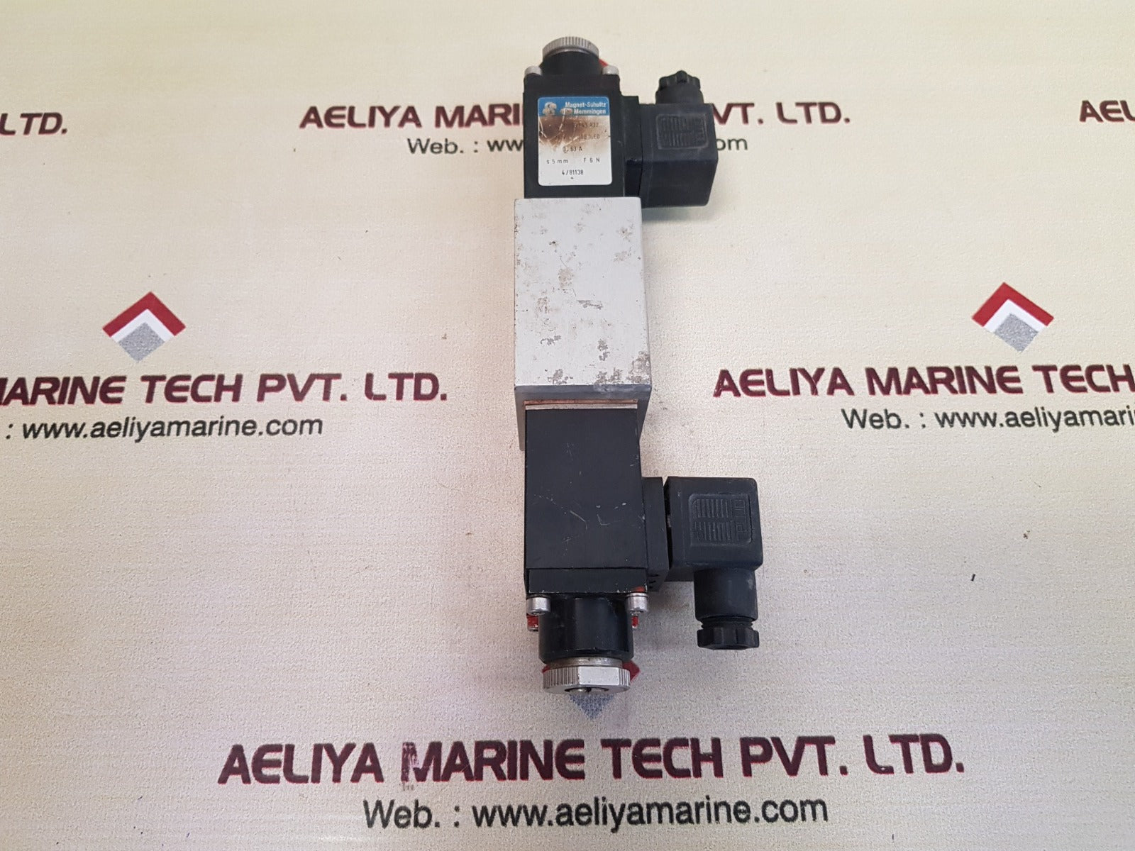 Walter x-nme 127-23425 5/2-way pneumatic directional valve
