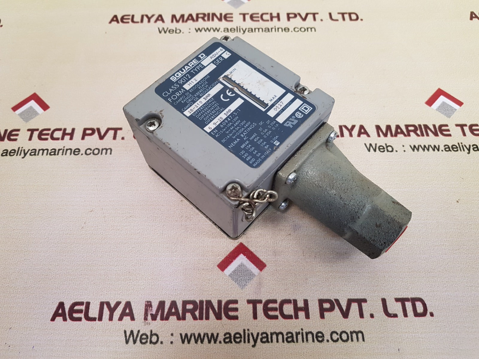 Square d class 9012 adw-4 pressure switch