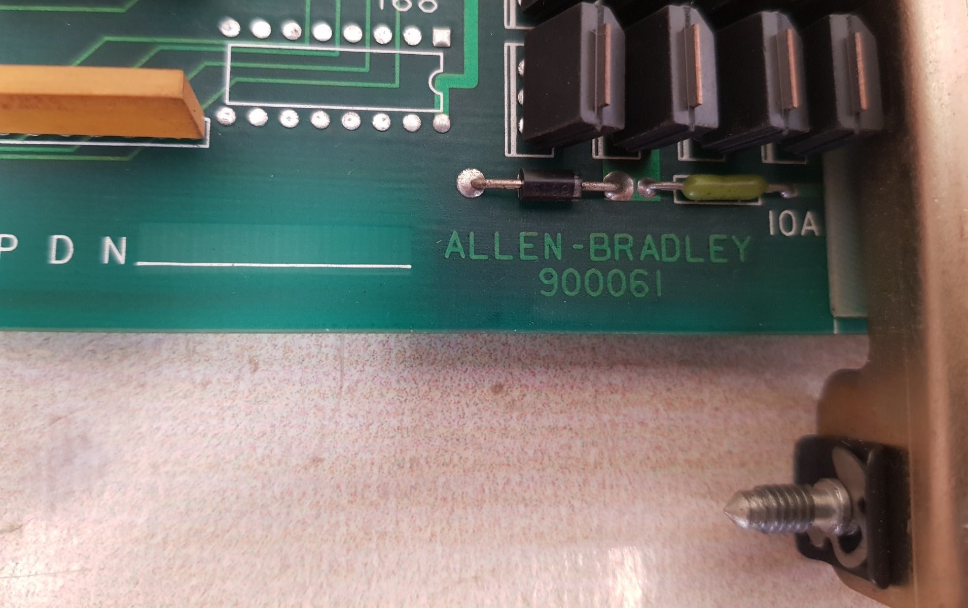 Allen-bradley 900061 rev-2 circuit board