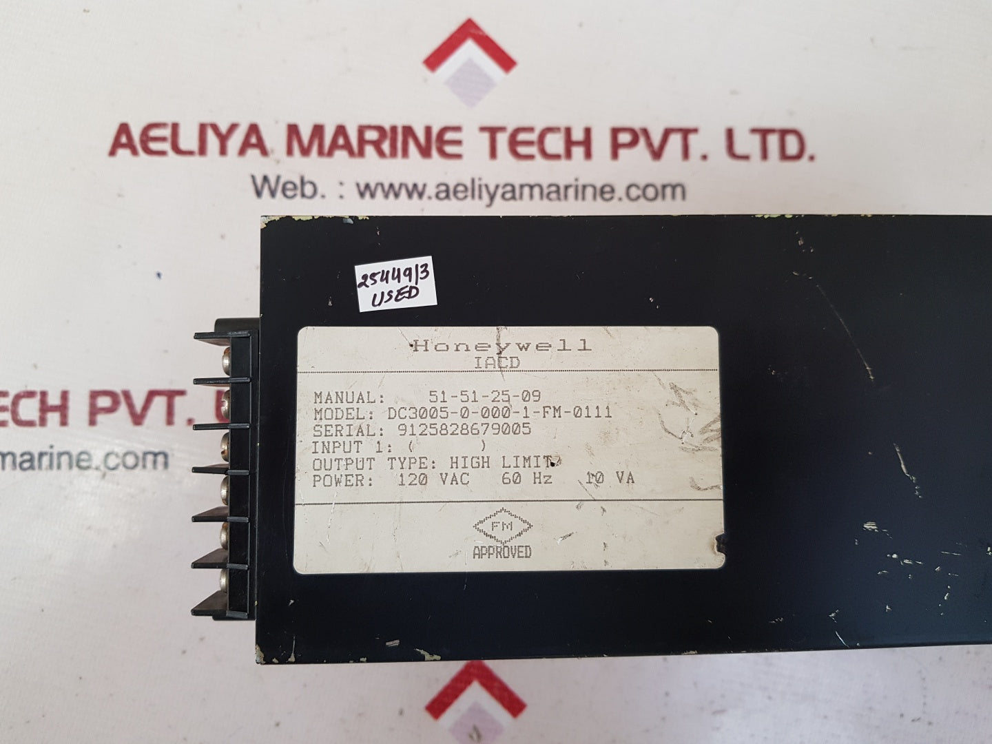 Honeywell dc3005-0-000-1-fm-0111 high limit temperature controller