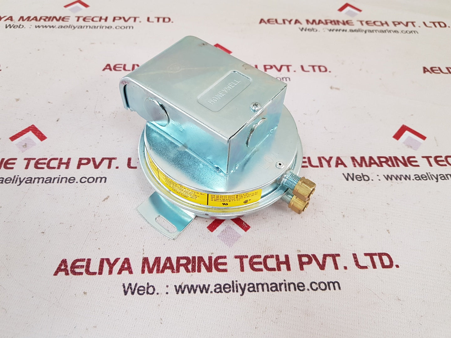Honeywell ap5027-30 airflow differential pressure switches