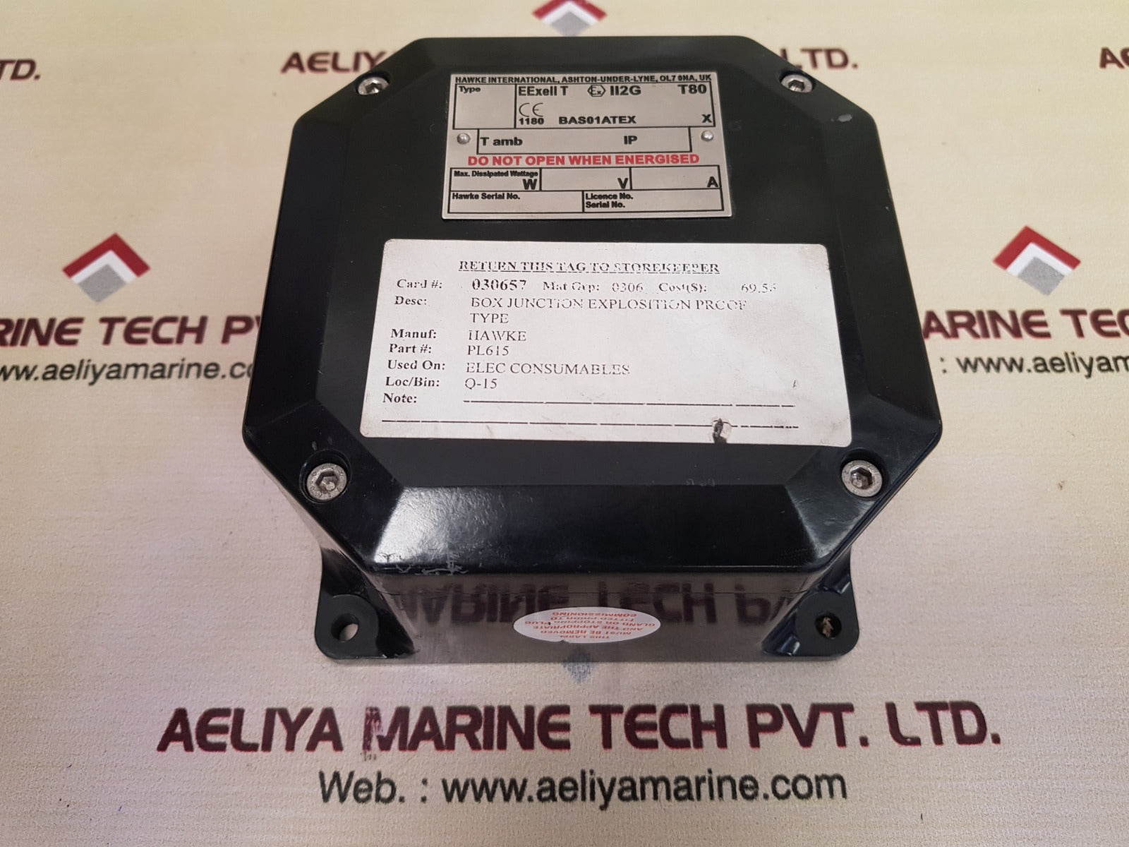 Hawke international pl615 junction box 20a/2.0a