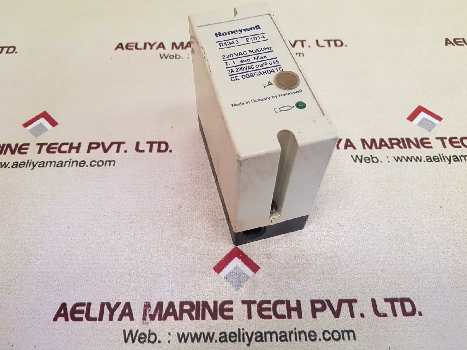 Honeywell r4343 e1014 flame detector relay 230vac 50/60hz