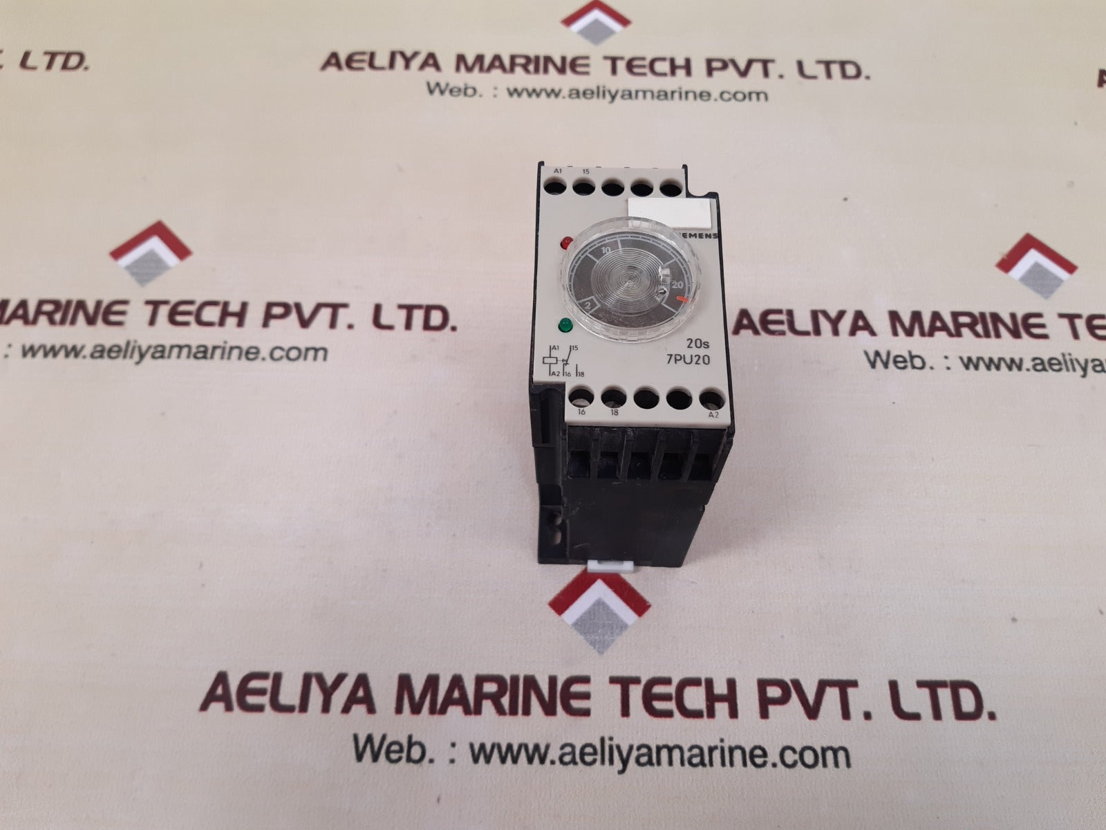 Siemens 7Pu2040-7An20 Time Delay Relay 220-240V