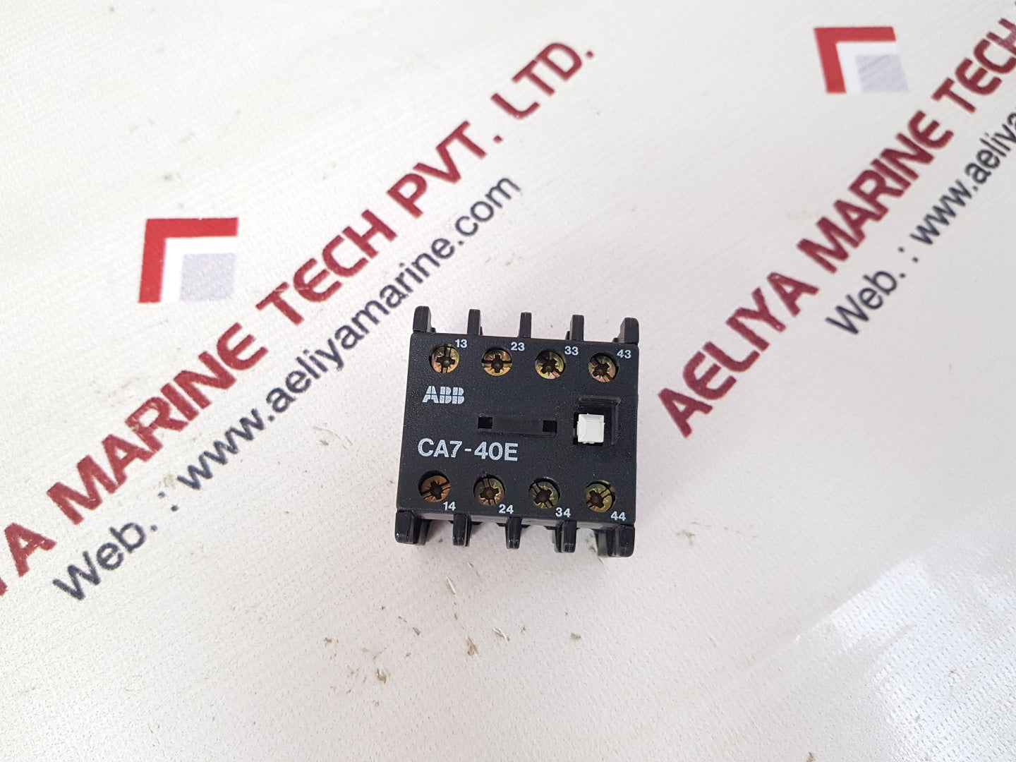 Abb ca7-40e auxiliary contact block