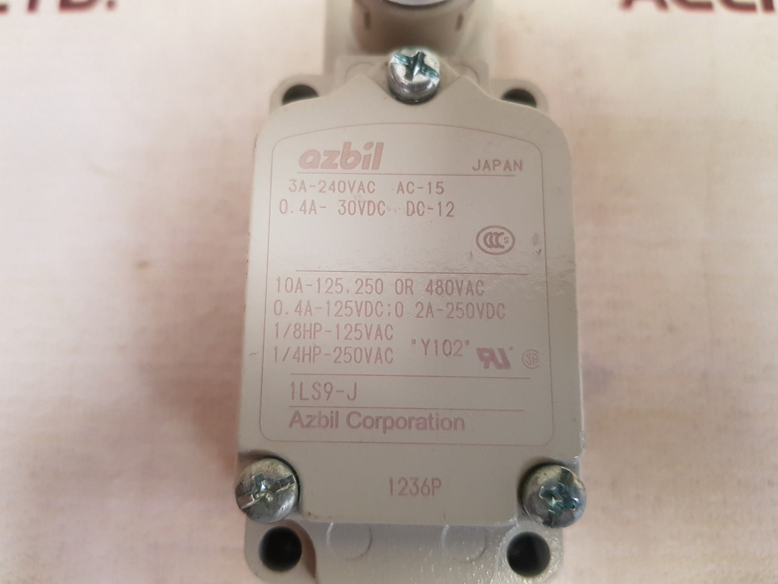 Azbil 1Ls9-j Micro Switch