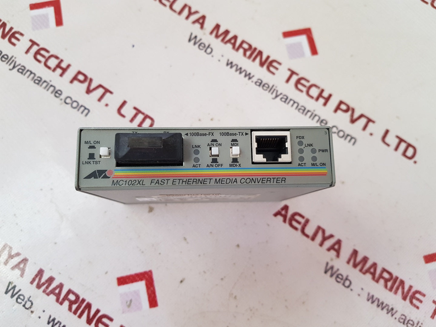 Allied telesyn at-mc102xl fast ethernet media converter 100base-fx to 100base-tx