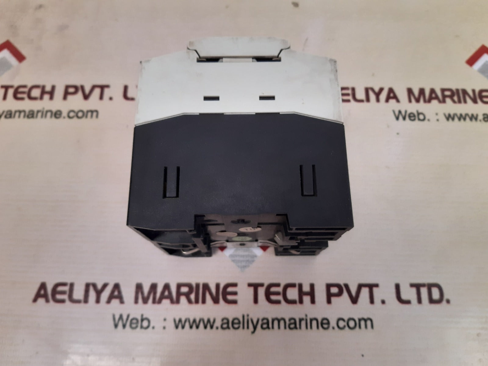 Moeller Le4-116-dd1 Digital Input & Output Module 24Vdc