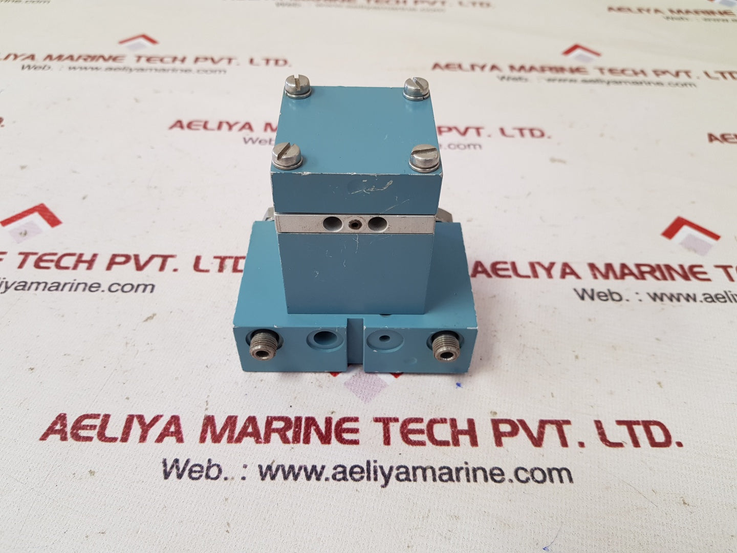 Eckardt vkx 403 827 075 booster relay