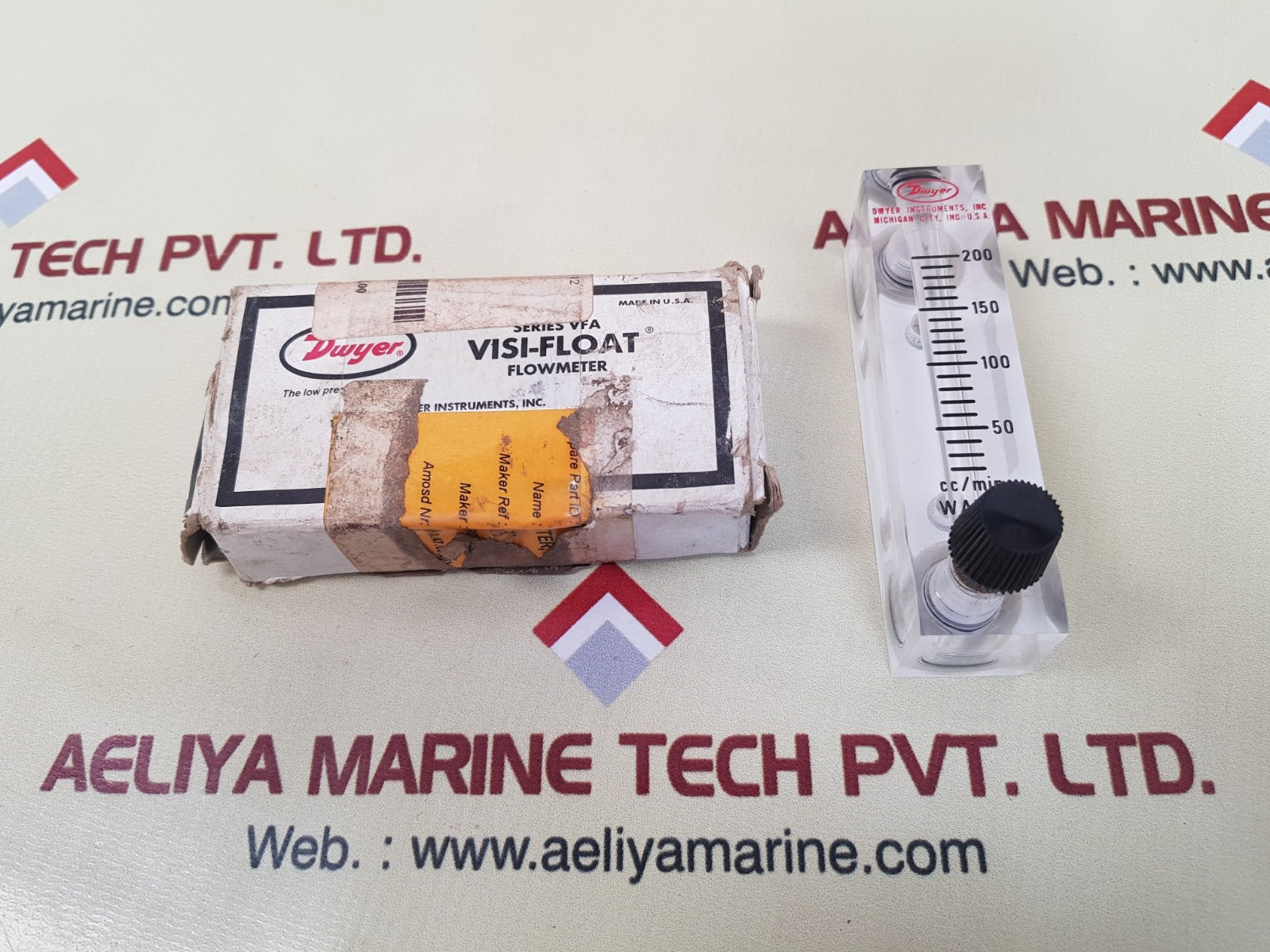 Dwyer Vfa-34-ssv Flowmeter 50 To 220 Cc/Min Water