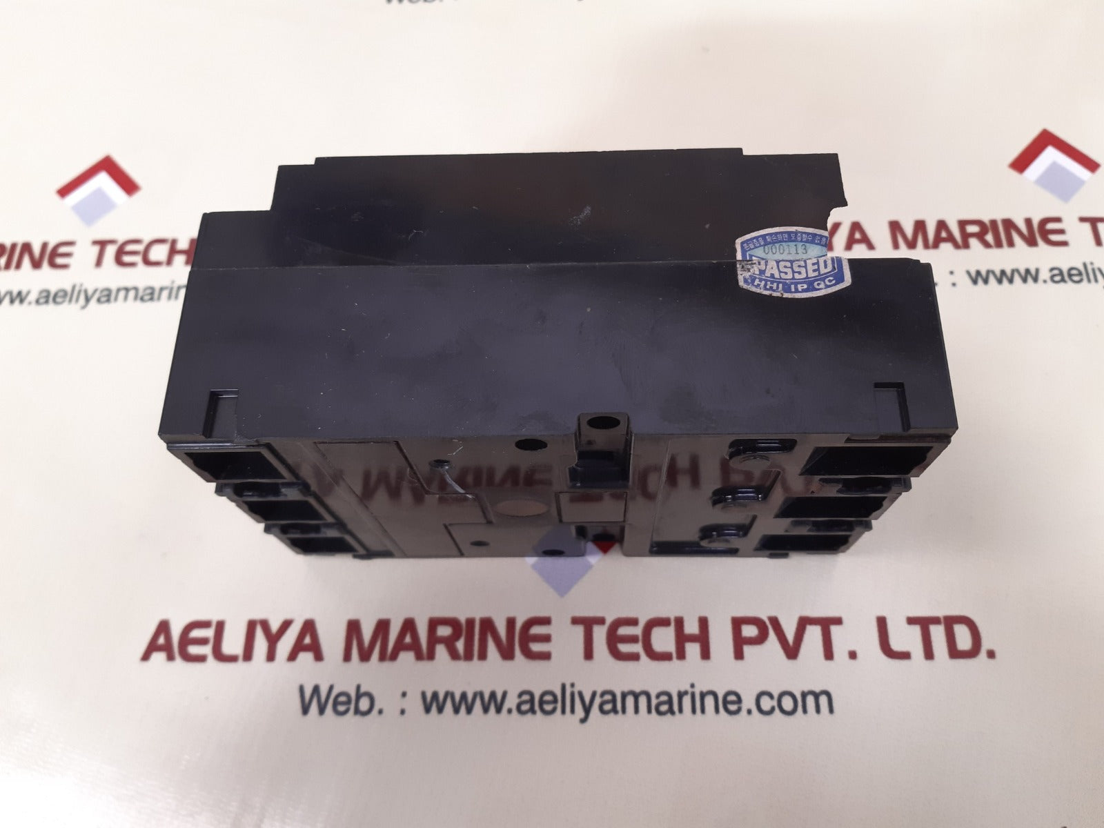 Hyundai Hbs-63C 3P Molded Case Circuit Breaker 20A