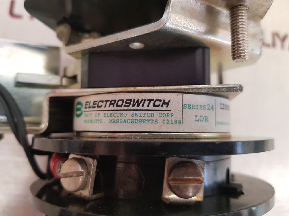 Electroswitch 7804d rotary switch lock out relay used