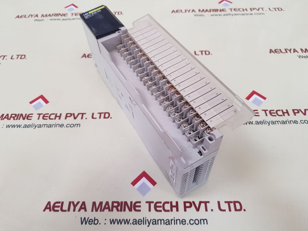 Schneider 140drc83000 modicon output module