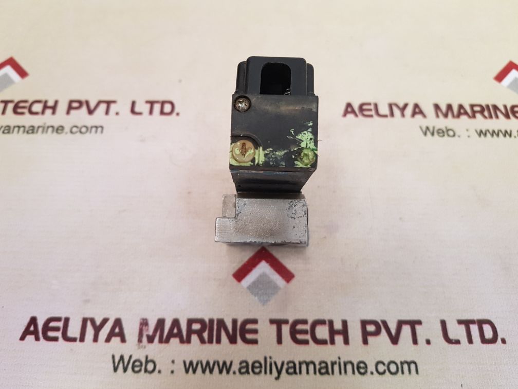 Fontal pcs2406 100 solenoid valve 0.2~0.8mpa used
