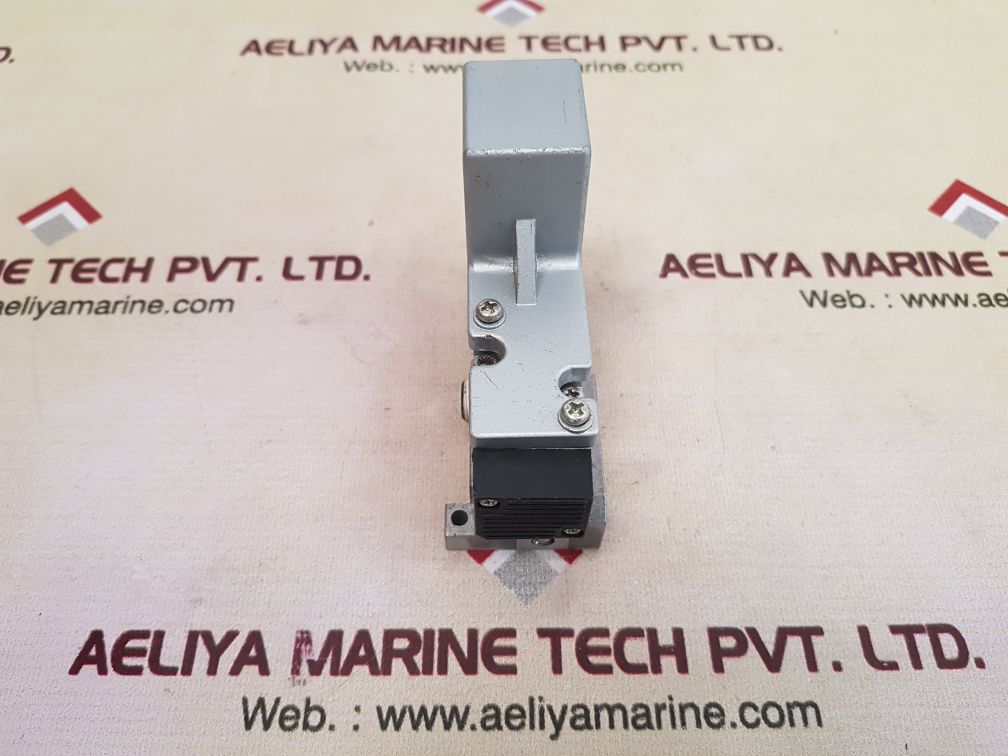 Parker pcs2406-nb-100zc solenoid valve ac100/110v