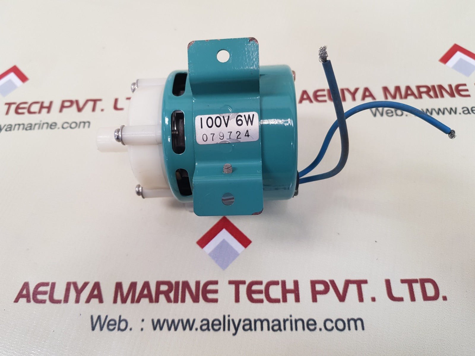 Iwaki md-10a mini magnetic pump m0873818
