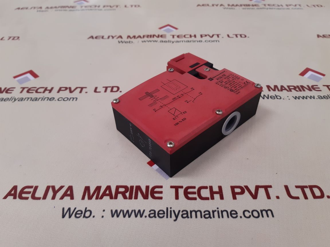 Telemecanique xcs-te5341 interlock limit/safety switch