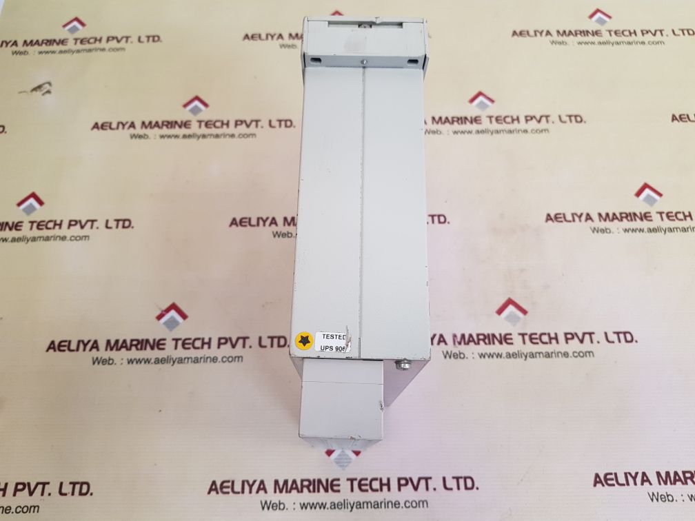 Siemens 7ss6010-5ea00-0aa0/bb busbar protection