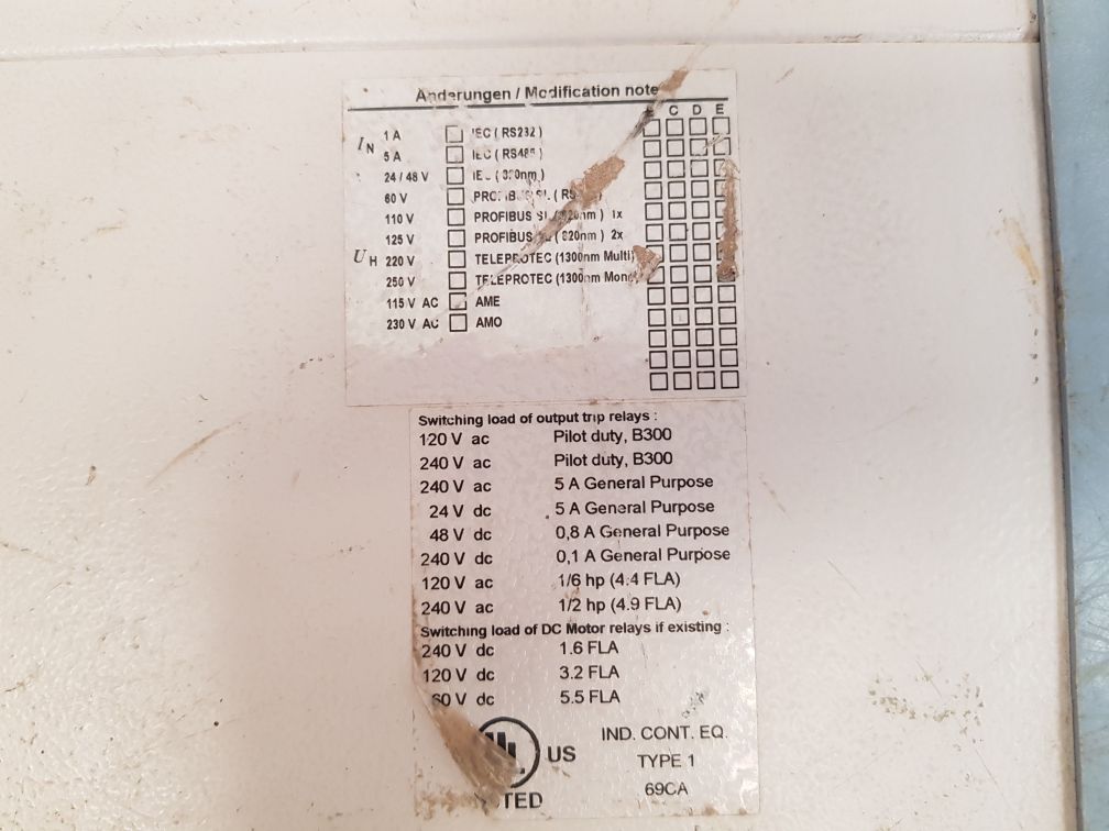 Siemens siprotec 7sj6111-5eb20-1fa0/ee overcurrent protection and control relay
