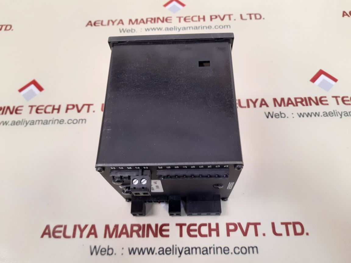 Megacon meve volt meter 0-600v