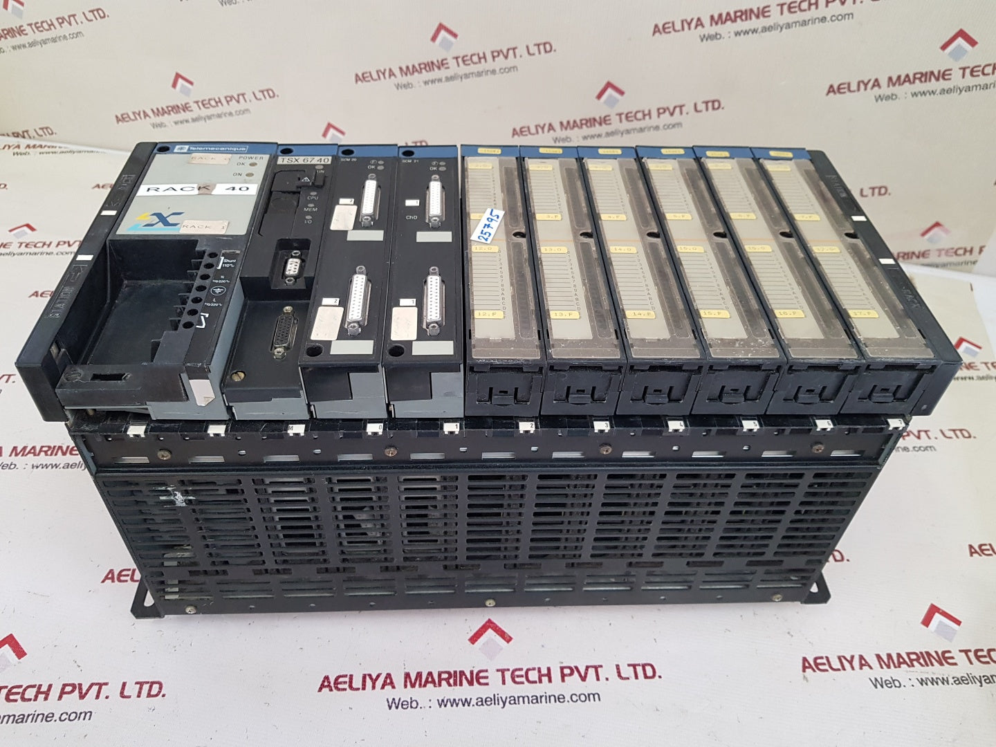 Telemecanique tsxsup702,tsx 67-410,tsx scm2022,tsx scm2111,tsxdst3292 rack