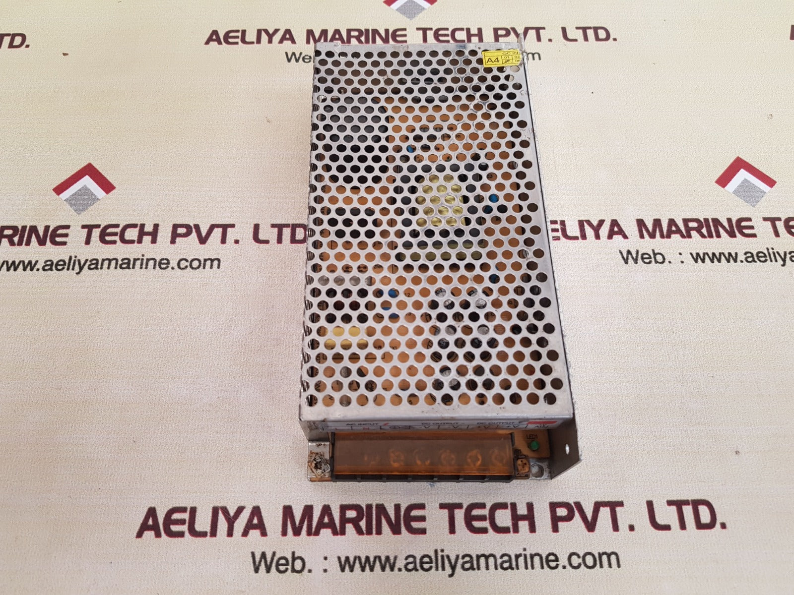 S- 120-24 ac-dc switching mode power supply