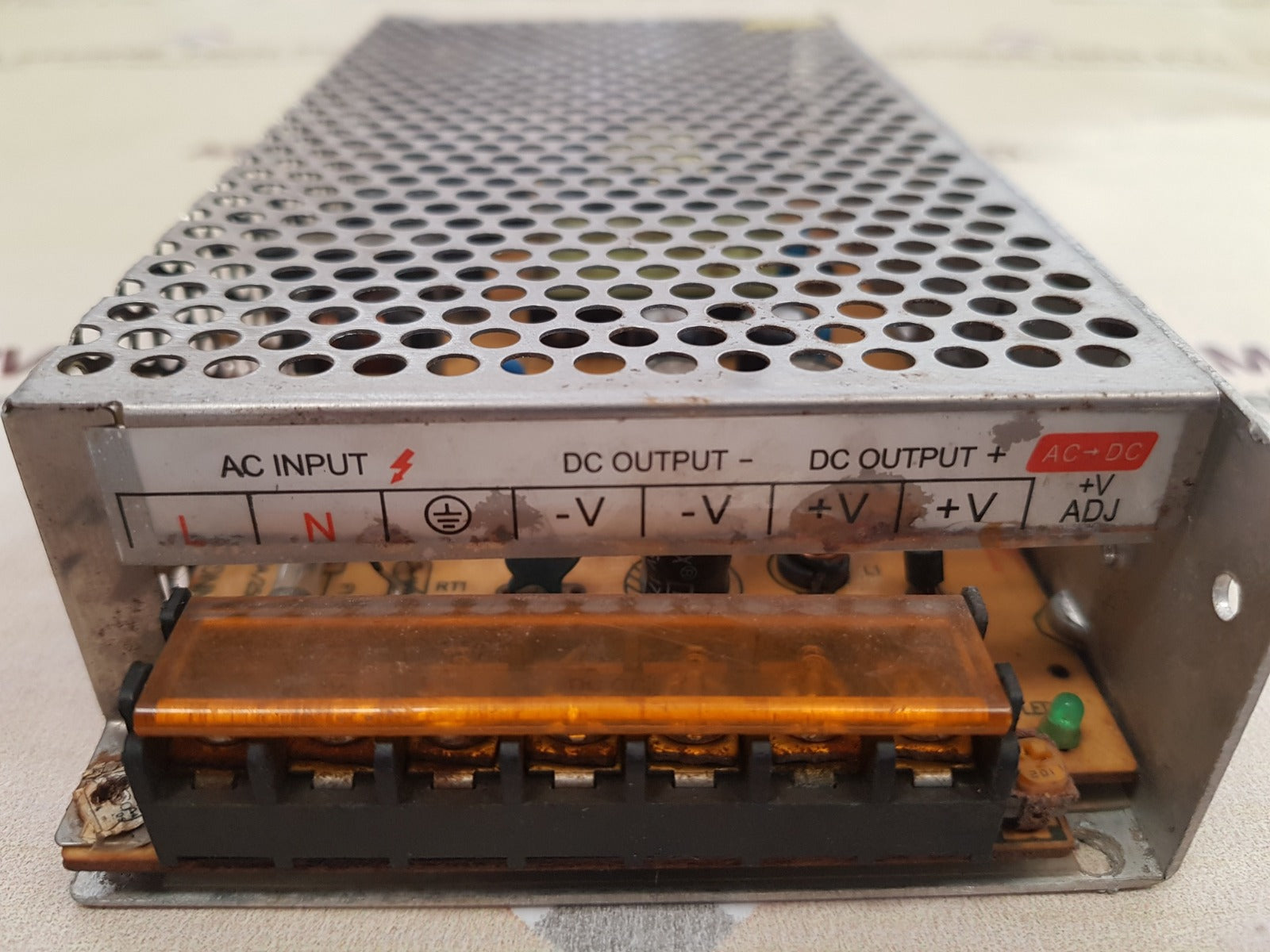 S- 120-24 ac-dc switching mode power supply