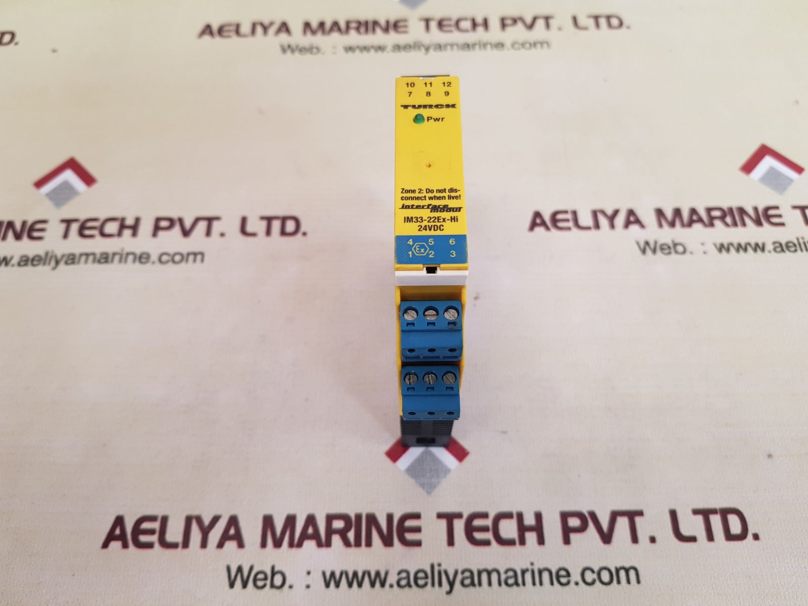 Turck im33-22ex-hi/24vdc isolating transducer
