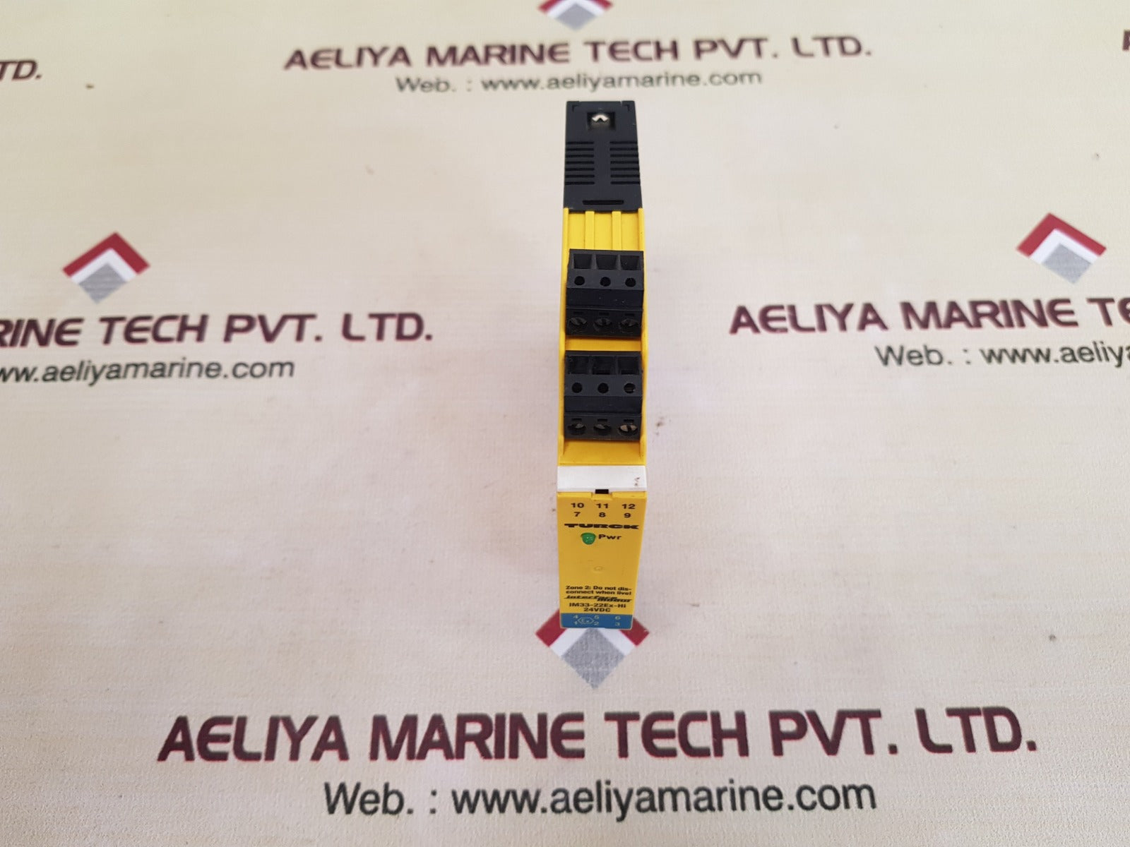 Turck im33-22ex-hi/24vdc isolating transducer