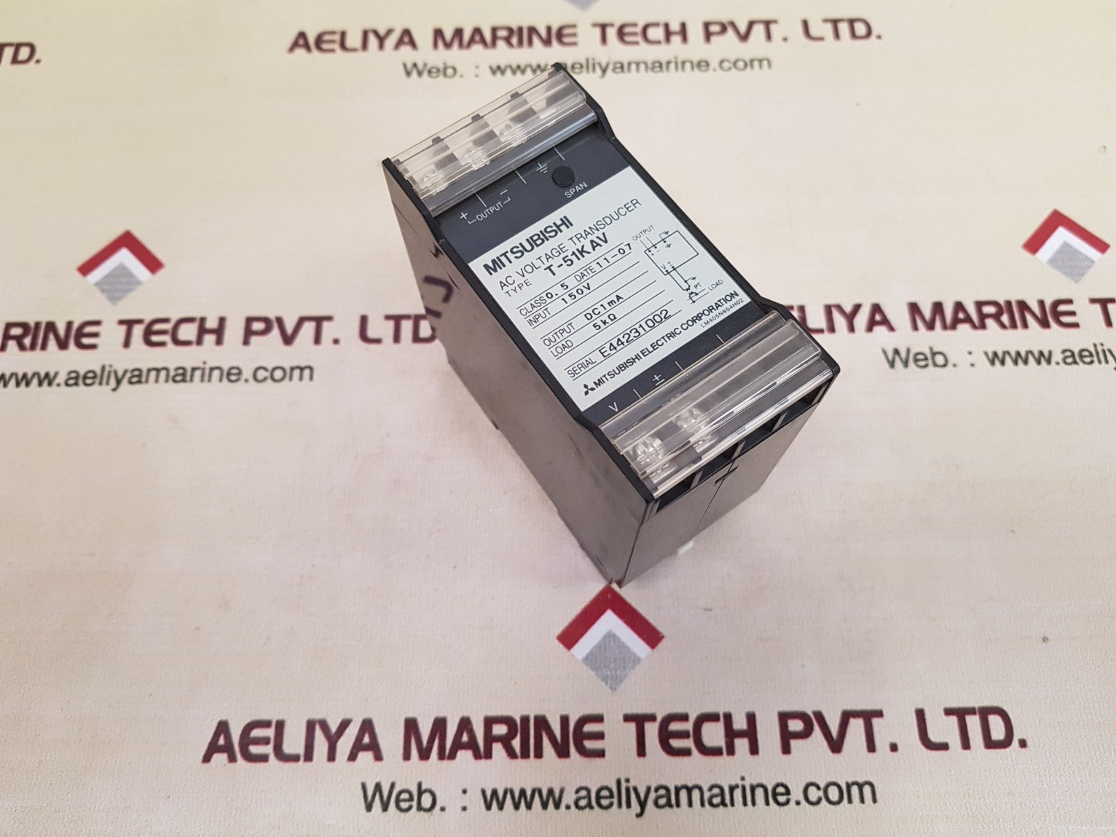 Mitsubishi t-51kav ac voltage transducer 150v
