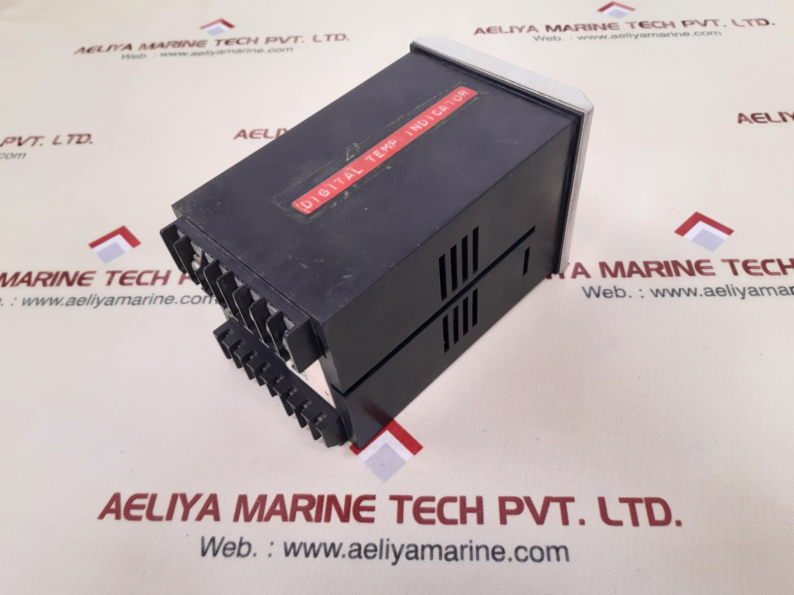 Abb kent-taylor commander 200 digital temperature indicator