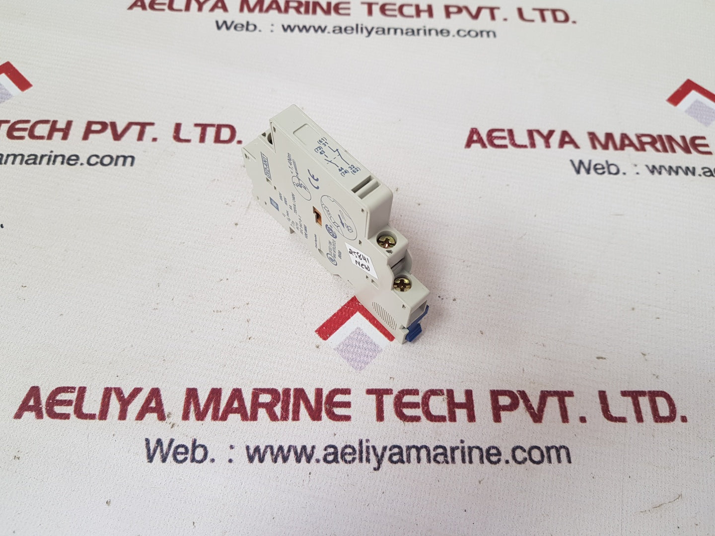 Telemecanique gv2-an11 auxiliary switch