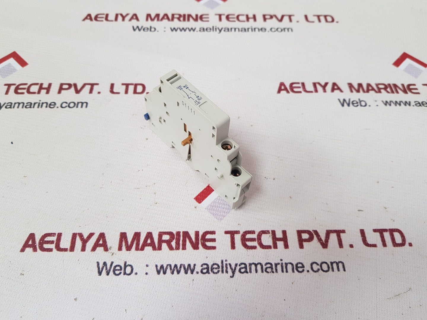 Telemecanique gv2-an11 auxiliary switch