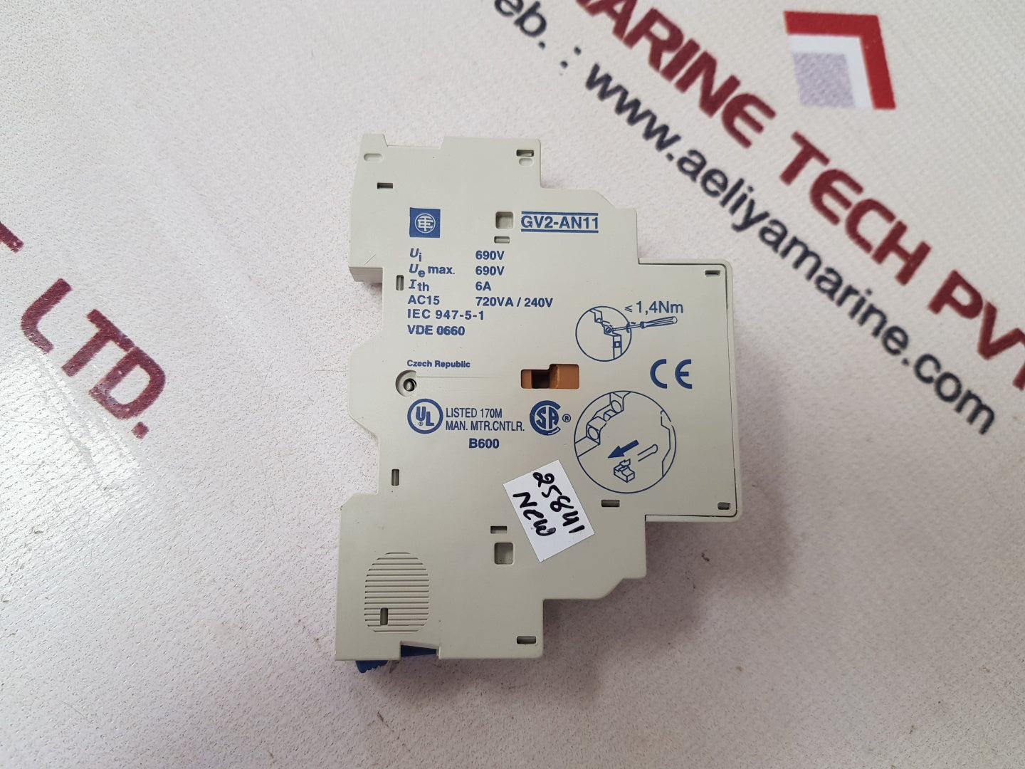 Telemecanique gv2-an11 auxiliary switch