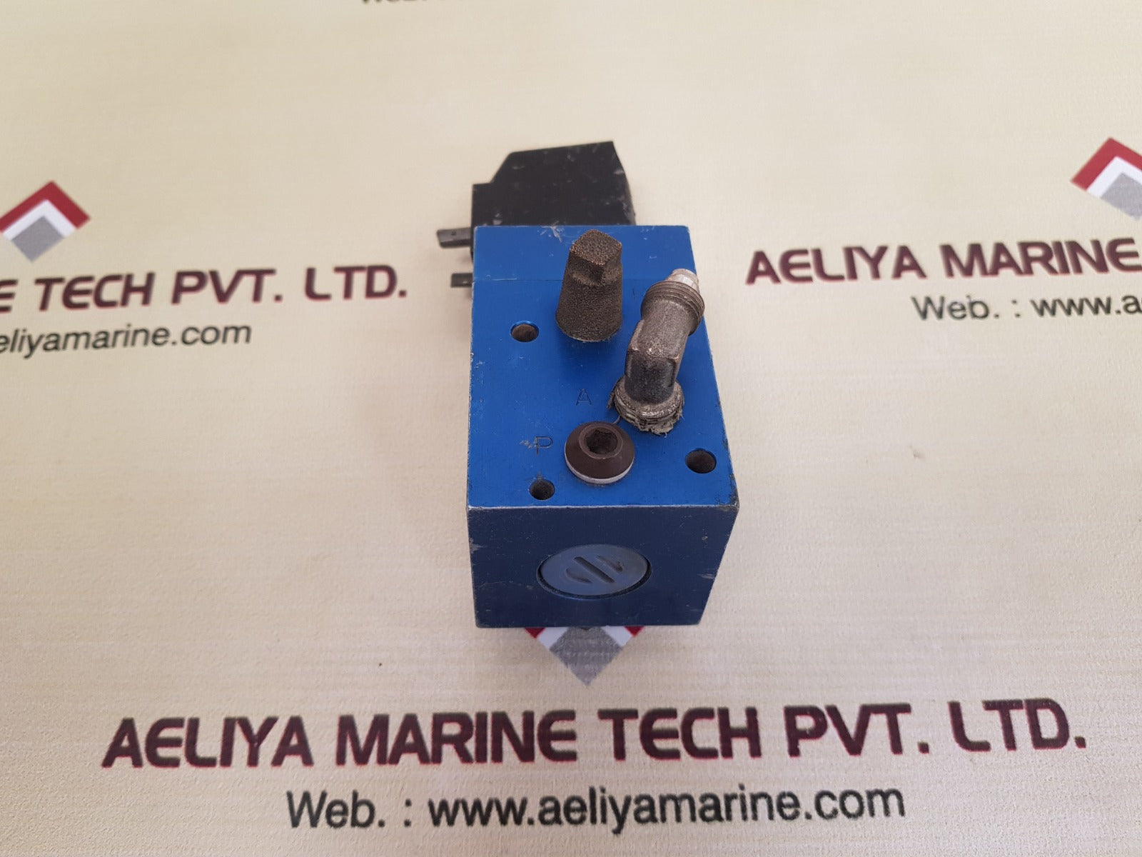 Festo 2200 mch-3-1/4 solenoid valve 1-10 bar